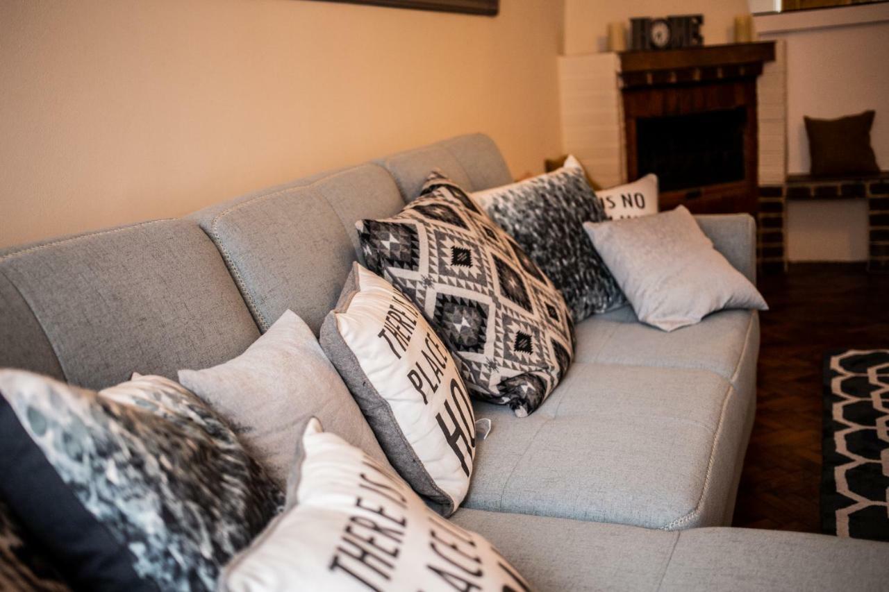 Art Downtown Alecsandri St Luxury Apartment Oradea Zewnętrze zdjęcie